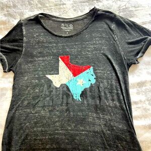 Threads 4 Thought Texas sustainable apparel size M